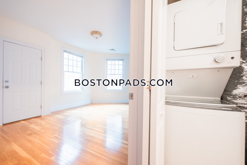 BOSTON - MISSION HILL - 2 Beds, 2 Baths - Image 24