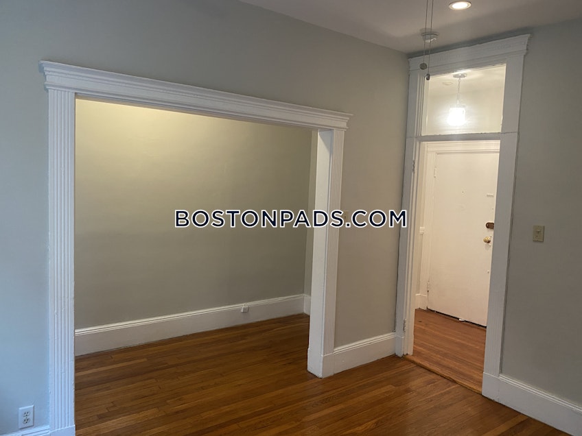 Boston - $2,650+ /month