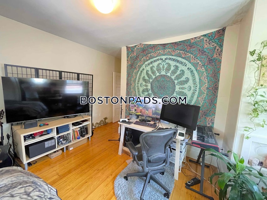 BOSTON - BRIGHTON - CLEVELAND CIRCLE - 1 Bed, 1 Bath - Image 1