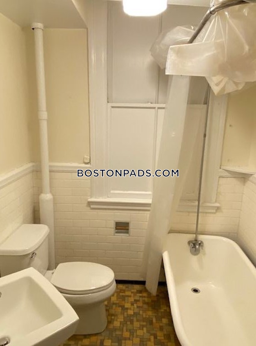 CAMBRIDGE - CENTRAL SQUARE/CAMBRIDGEPORT - 2 Beds, 1 Bath - Image 15