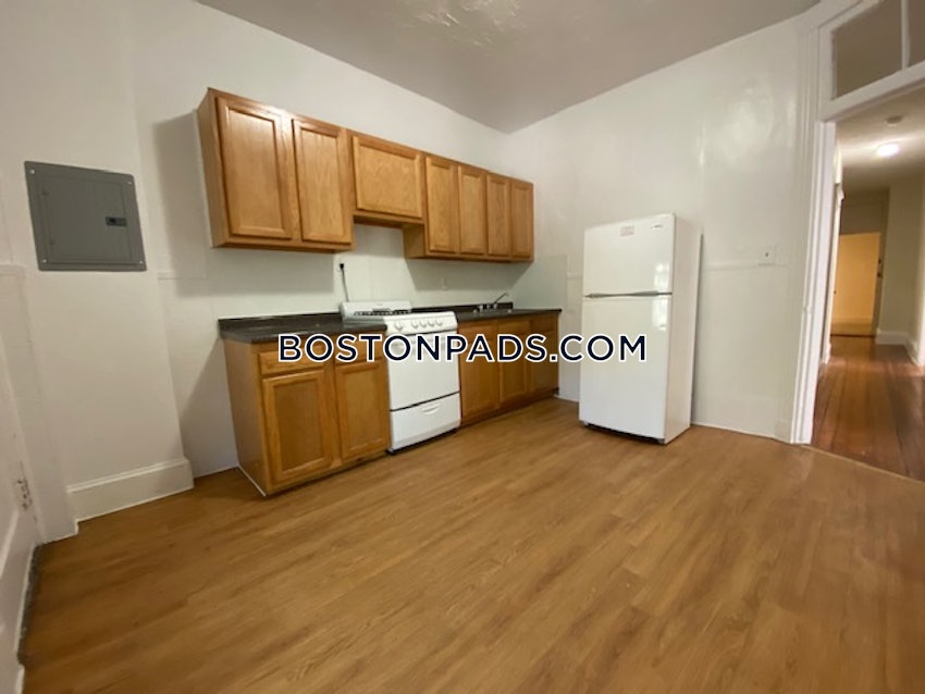 BOSTON - ALLSTON/BRIGHTON BORDER - 2 Beds, 1 Bath - Image 3