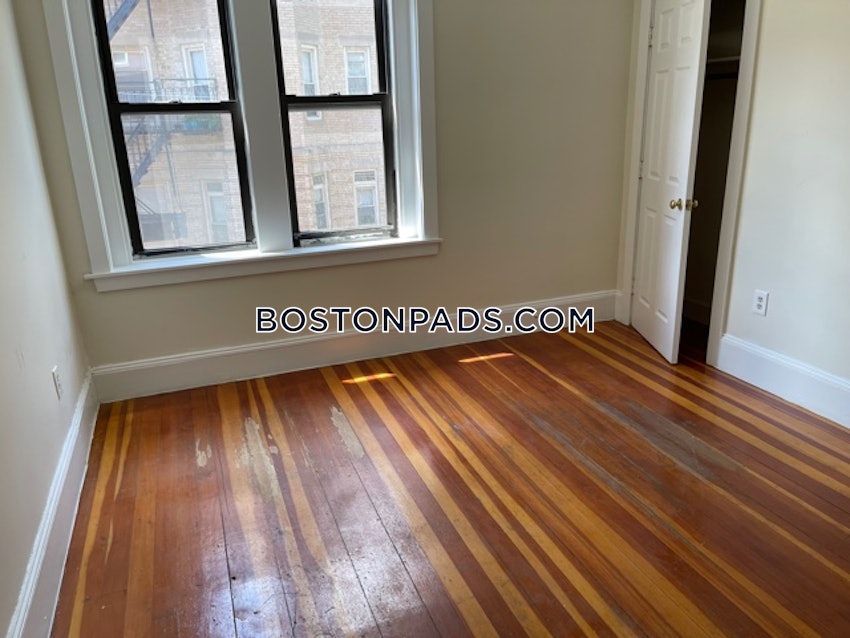 BOSTON - ALLSTON/BRIGHTON BORDER - 2 Beds, 1 Bath - Image 9