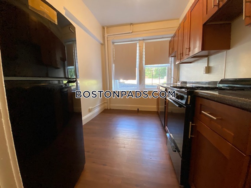 BOSTON - BRIGHTON - CLEVELAND CIRCLE - 1 Bed, 1 Bath - Image 11