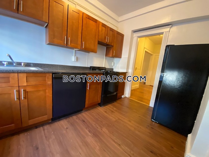 BOSTON - BRIGHTON - CLEVELAND CIRCLE - 1 Bed, 1 Bath - Image 10