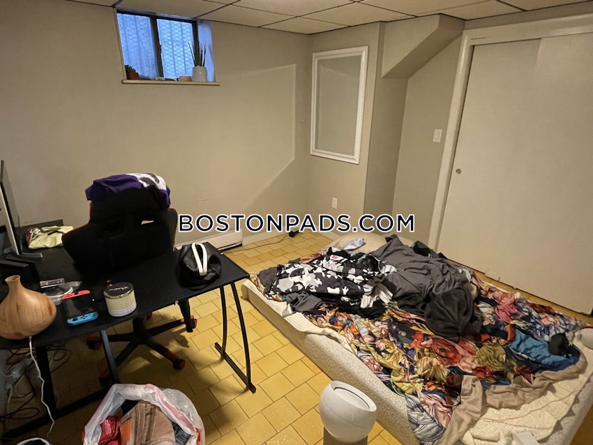 BOSTON - WEST END - 1 Bed, 1 Bath - Image 3