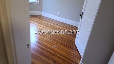 Boston - 4 Beds, 2 Baths