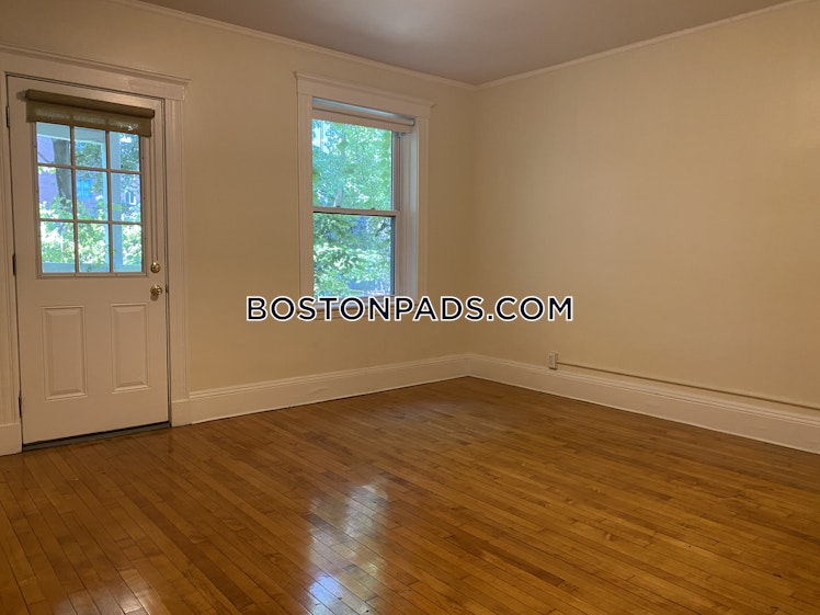 Centre St., Cambridge