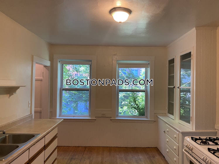 Centre St., Cambridge