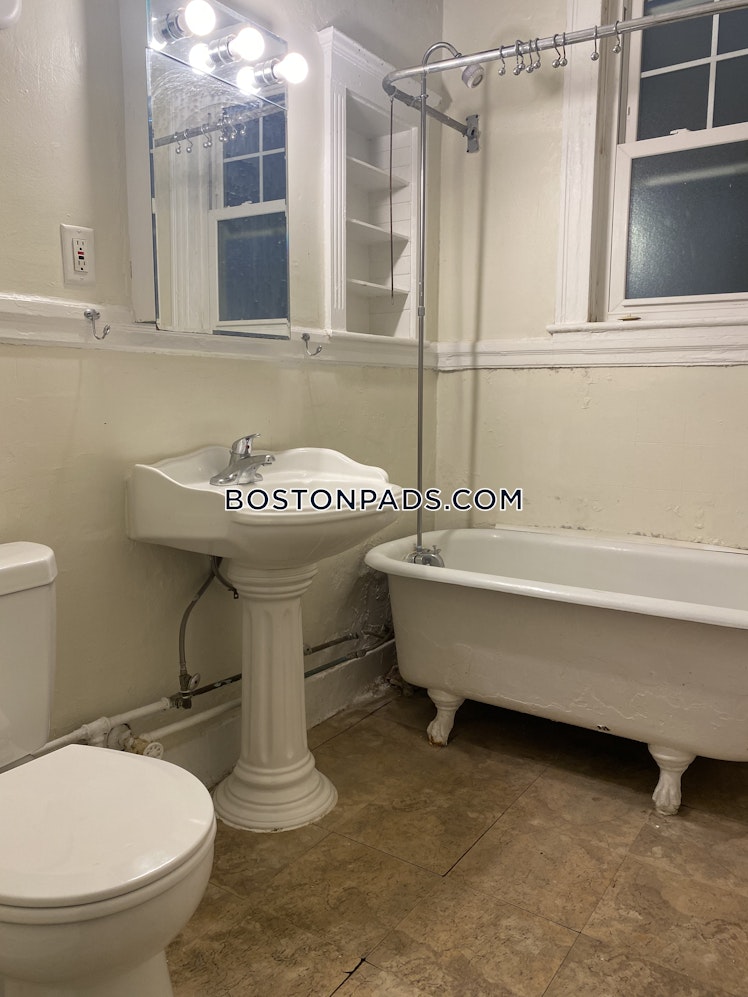 Centre St., Cambridge