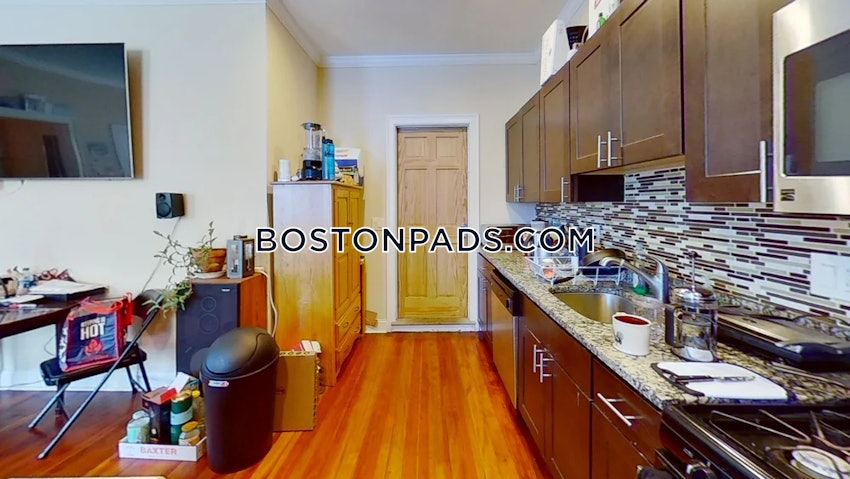 BOSTON - JAMAICA PLAIN - JACKSON SQUARE - 3 Beds, 2 Baths - Image 5