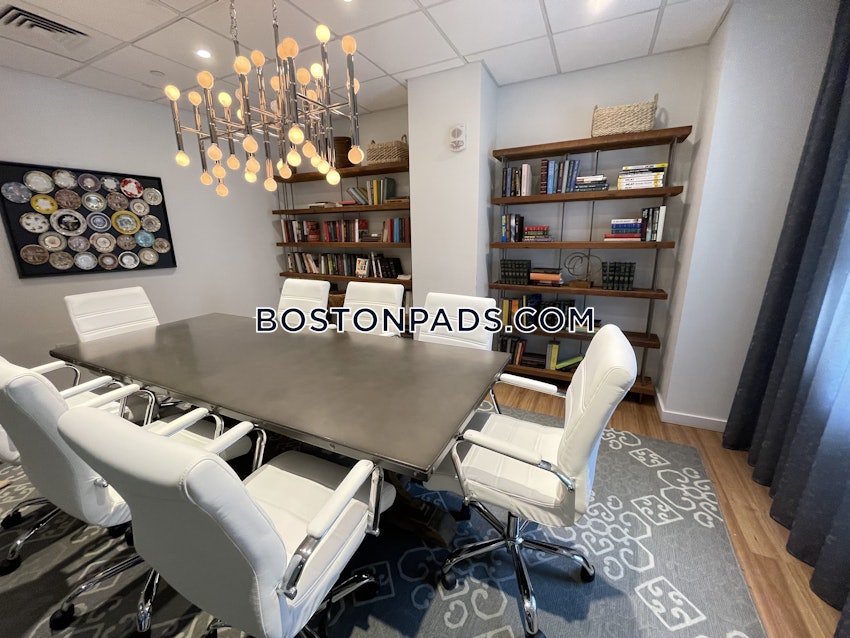 BOSTON - CHINATOWN - 1 Bed, 1 Bath - Image 42