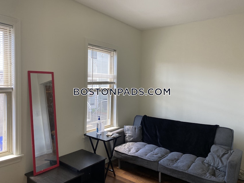 BOSTON - SOUTH BOSTON - ANDREW SQUARE - 2 Beds, 1 Bath - Image 4
