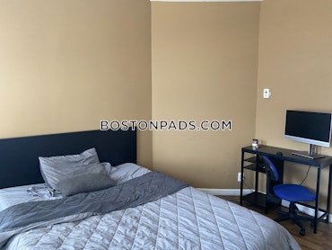 Boston - 2 Beds, 1 Baths