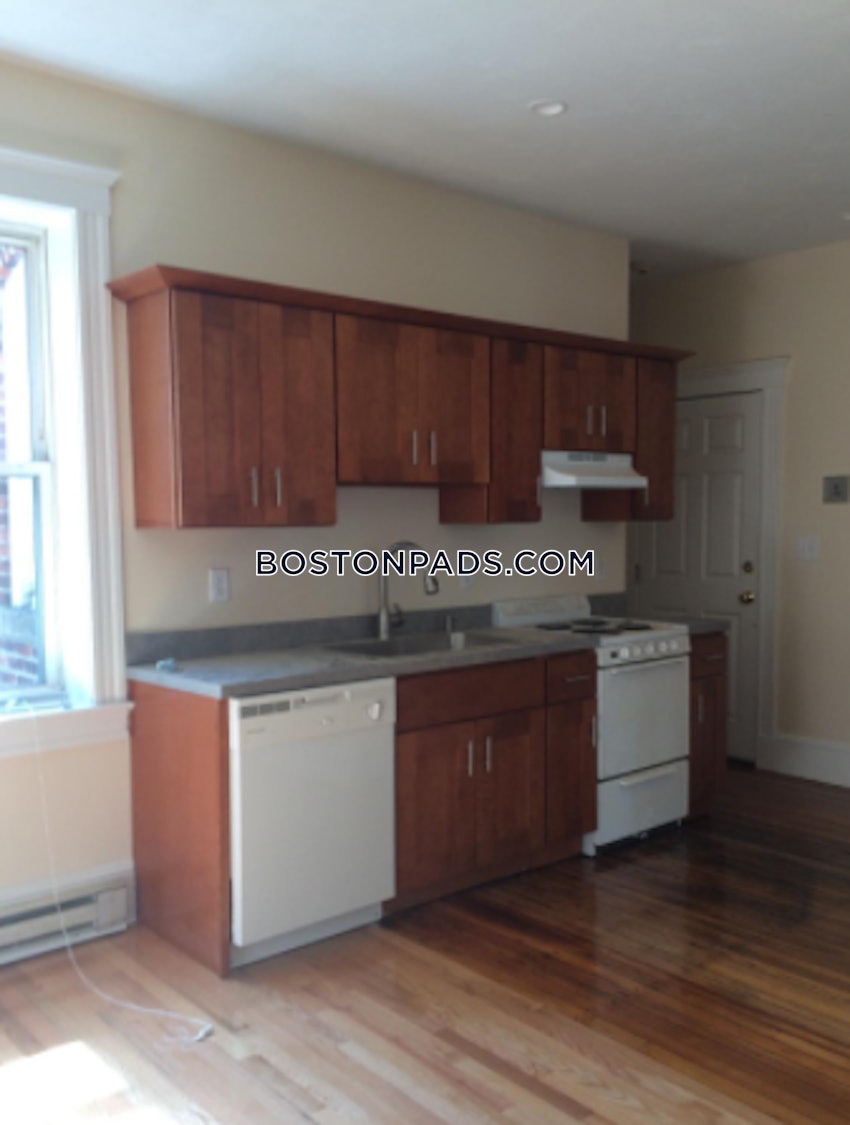 BOSTON - MISSION HILL - 2 Beds, 1 Bath - Image 1