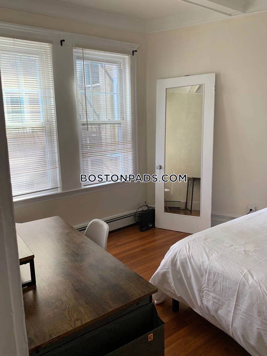 BOSTON - ALLSTON/BRIGHTON BORDER - 2 Beds, 1 Bath - Image 7