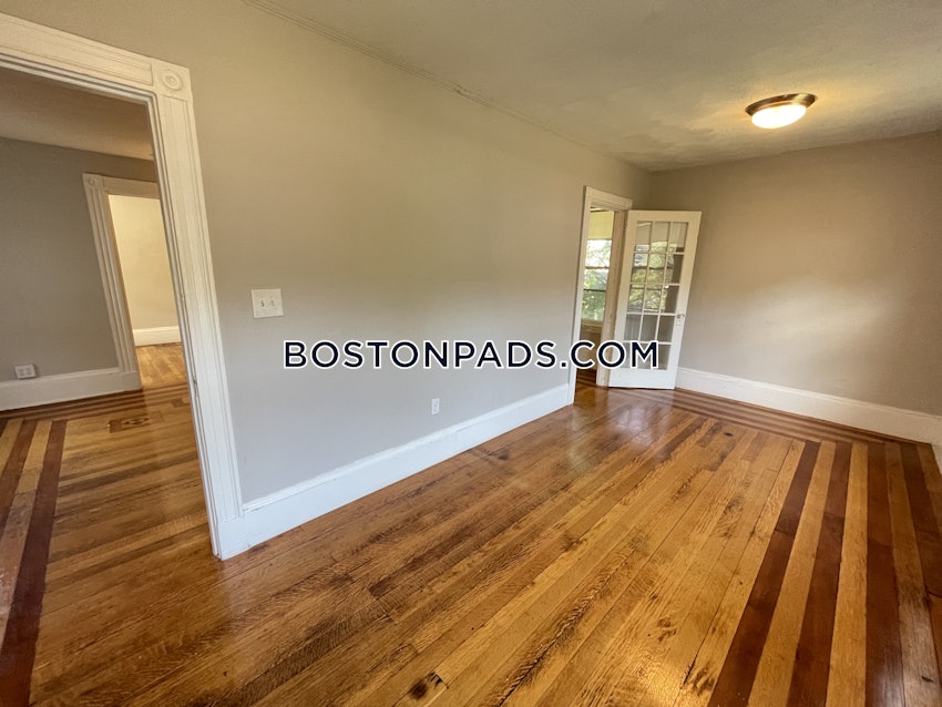 BOSTON - HYDE PARK - 1 Bed, 1 Bath - Image 30