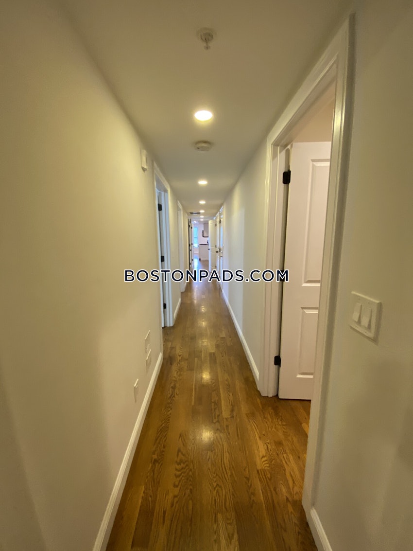 BOSTON - ROXBURY - 5 Beds, 1.5 Baths - Image 10
