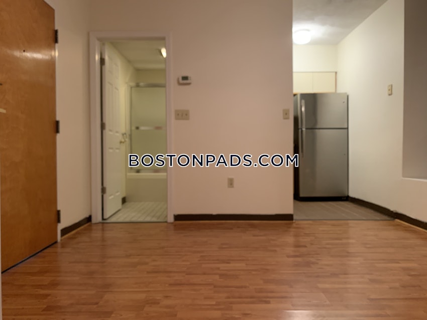 BOSTON - DOWNTOWN - 1 Bed, 1 Bath - Image 16