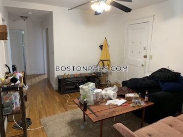 Boston - 4 Beds, 2 Baths