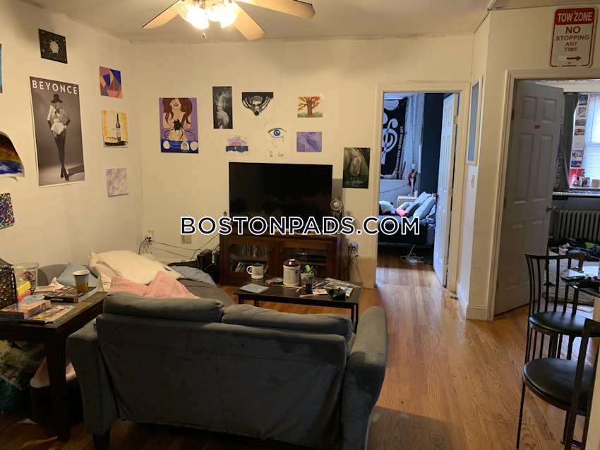 BOSTON - BRIGHTON- WASHINGTON ST./ ALLSTON ST. - 4 Beds, 2 Baths - Image 7