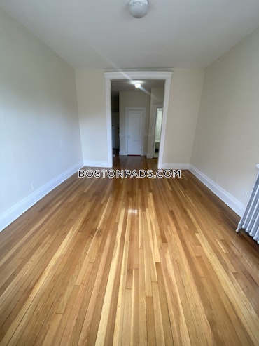 Boston - 1 Beds, 1 Baths