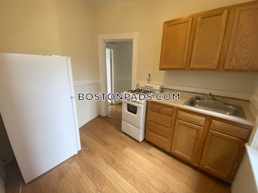 Boston - 1 Beds, 1 Baths