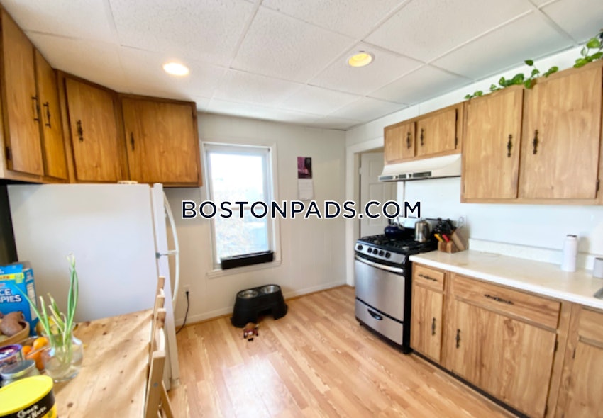 BOSTON - DORCHESTER/SOUTH BOSTON BORDER - 2 Beds, 1 Bath - Image 6