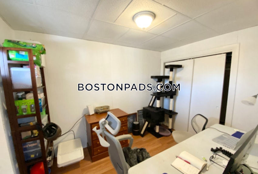 BOSTON - DORCHESTER/SOUTH BOSTON BORDER - 2 Beds, 1 Bath - Image 15