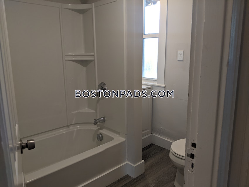 BOSTON - DORCHESTER/SOUTH BOSTON BORDER - 2 Beds, 1 Bath - Image 11