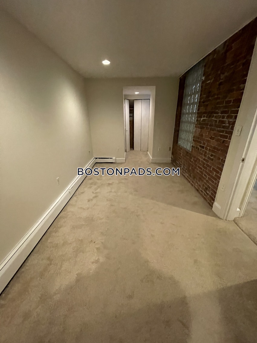 BOSTON - BACK BAY - 2 Beds, 1.5 Baths - Image 27