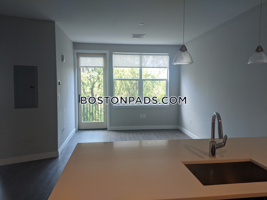 QUINCY - QUINCY CENTER - 1 Bed, 1 Bath - Image 9