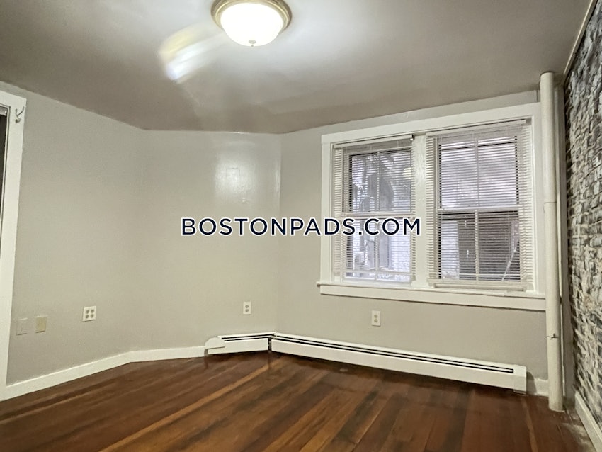 BOSTON - BEACON HILL - 1 Bed, 1 Bath - Image 15