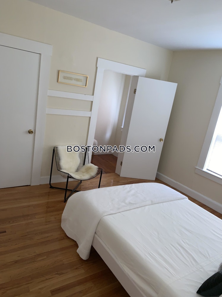 Forest St., Cambridge