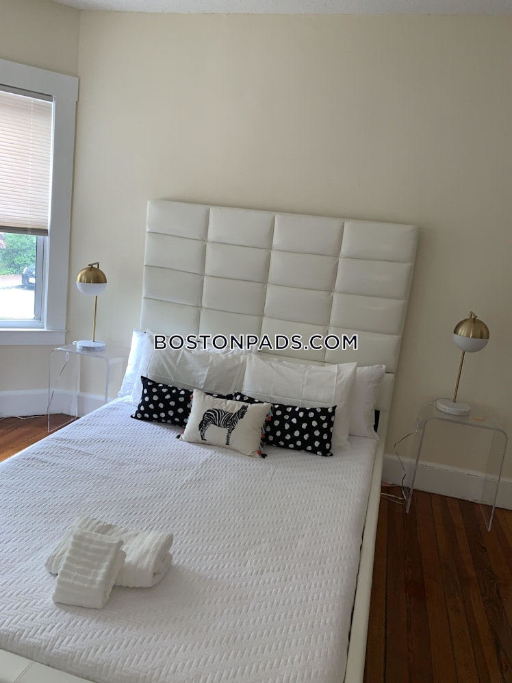 Forest St., Cambridge