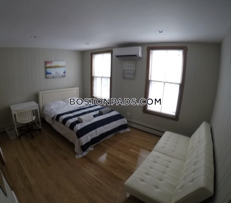 Brookline St., Cambridge