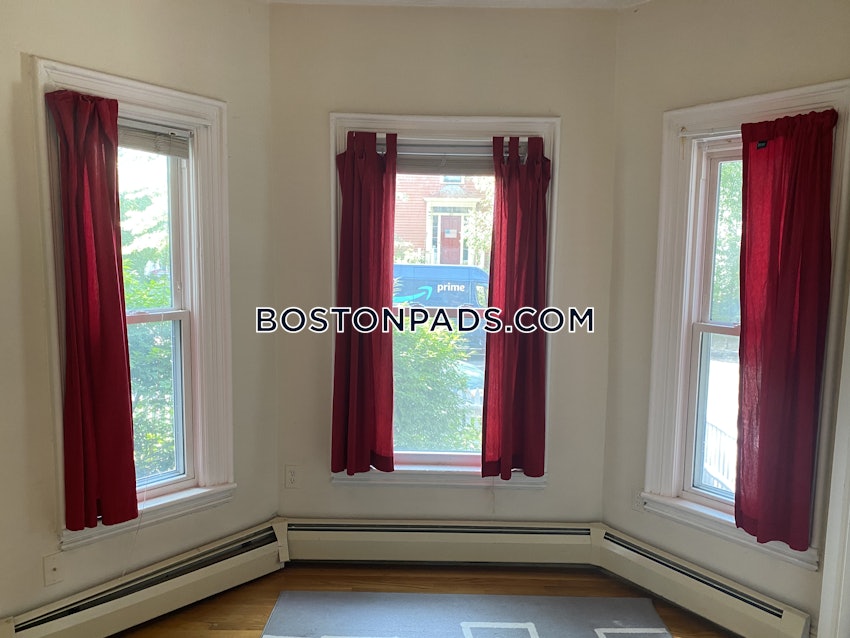 CAMBRIDGE - PORTER SQUARE - 2 Beds, 1 Bath - Image 18