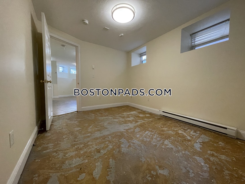 BOSTON - MISSION HILL - 1 Bed, 1 Bath - Image 16