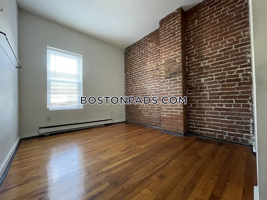 BOSTON - MISSION HILL - 2 Beds, 1 Bath - Image 11