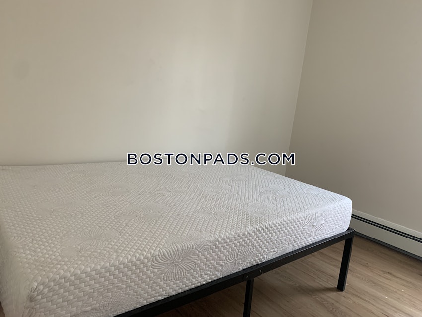 BOSTON - ALLSTON - 4 Beds, 2 Baths - Image 9