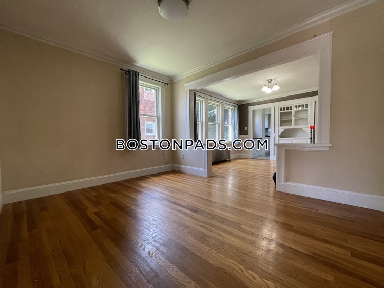 Colborne Rd., Boston