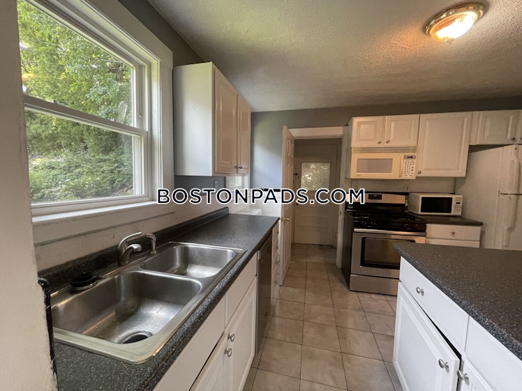 Colborne Rd., Boston