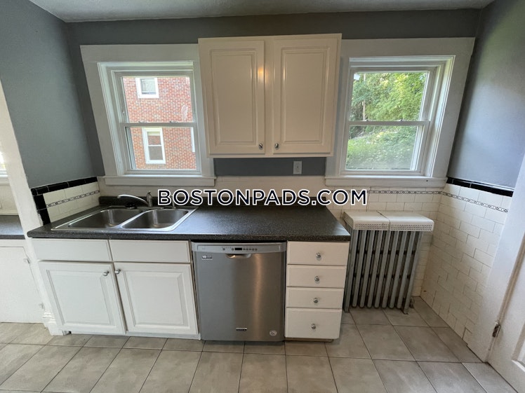 Colborne Rd., Boston