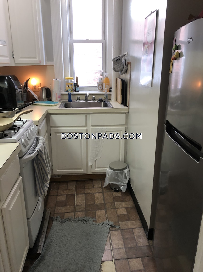 Boston - $4,800+ /month