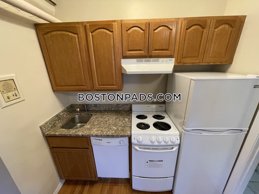 BOSTON - FENWAY/KENMORE - Studio , 1 Bath - Image 5