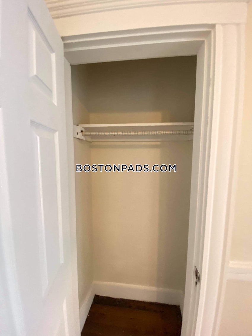 BOSTON - BRIGHTON - BOSTON COLLEGE - 1 Bed, 1 Bath - Image 6