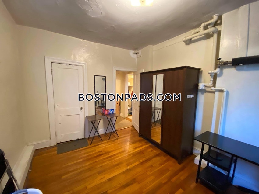 BOSTON - BRIGHTON - BRIGHTON CENTER - 1 Bed, 1 Bath - Image 3