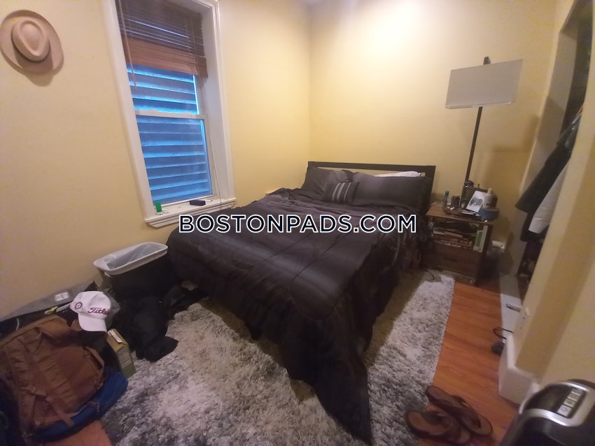 BOSTON - SOUTH BOSTON - ANDREW SQUARE - 2 Beds, 1 Bath - Image 4