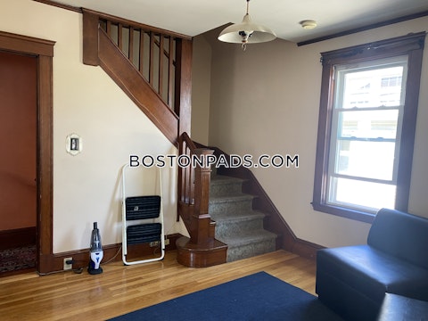 Upland Rd. Somerville photo 20