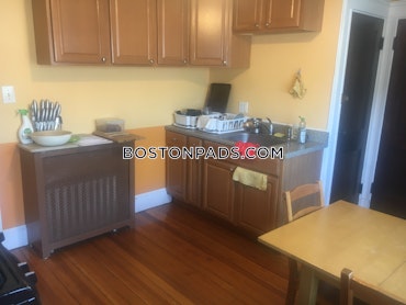 Boston - 3 Beds, 2 Baths