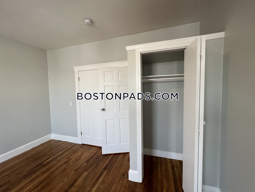 CHELSEA - 3 Beds, 1 Bath - Image 9